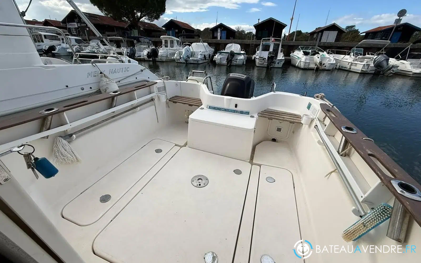 slider 5 Quicksilver 640 Pilothouse