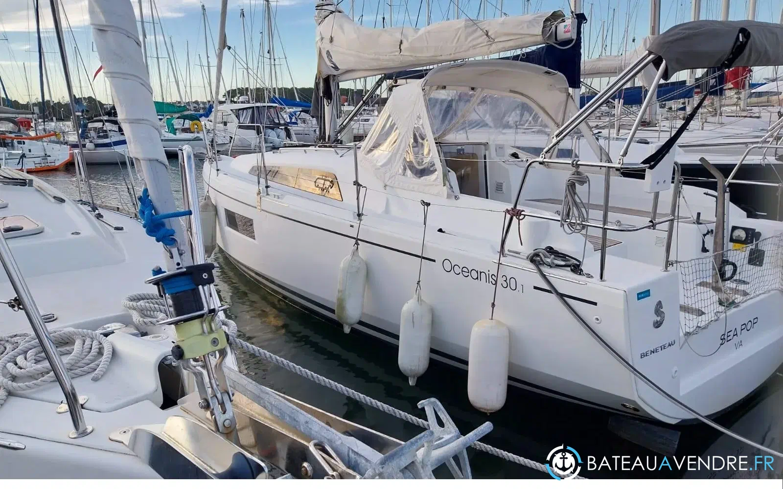 slider 9 Beneteau Oceanis 30.1