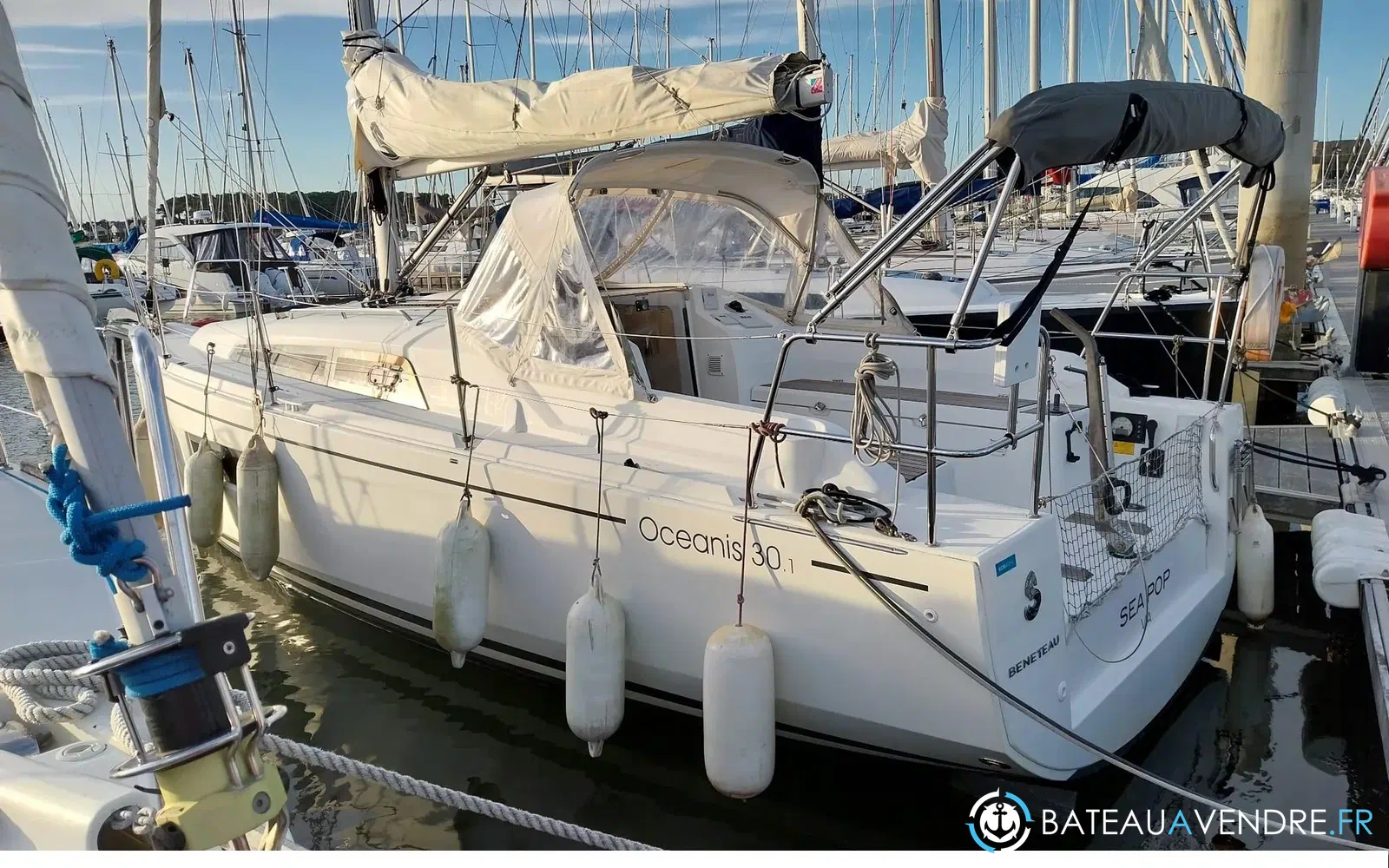 slider 11 Beneteau Oceanis 30.1