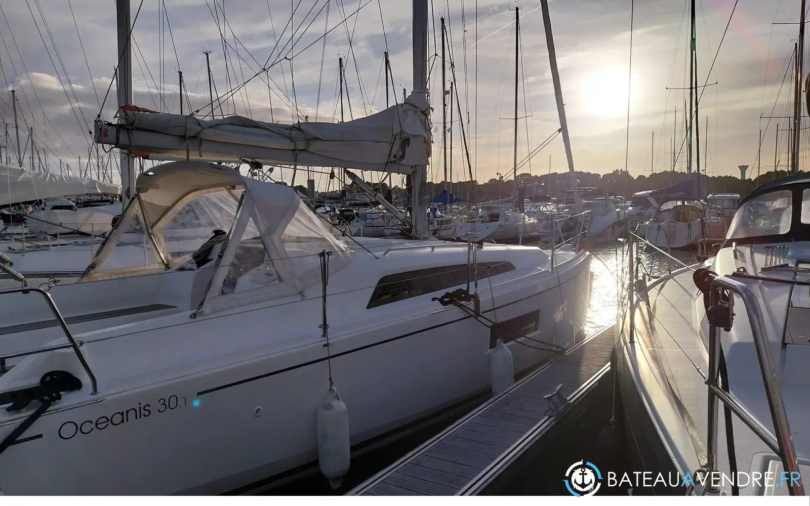 slider 12 Beneteau Oceanis 30.1