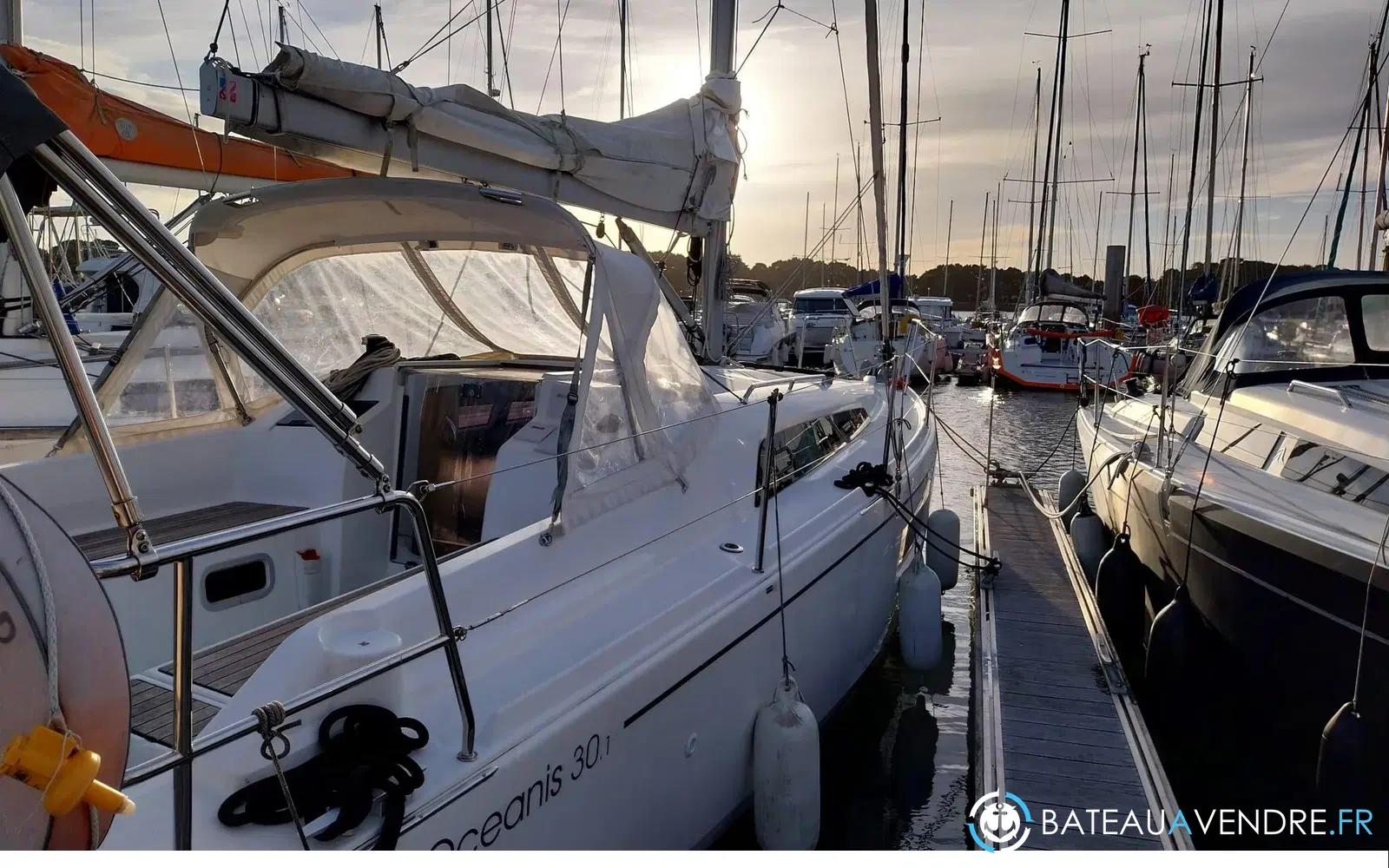 slider 13 Beneteau Oceanis 30.1