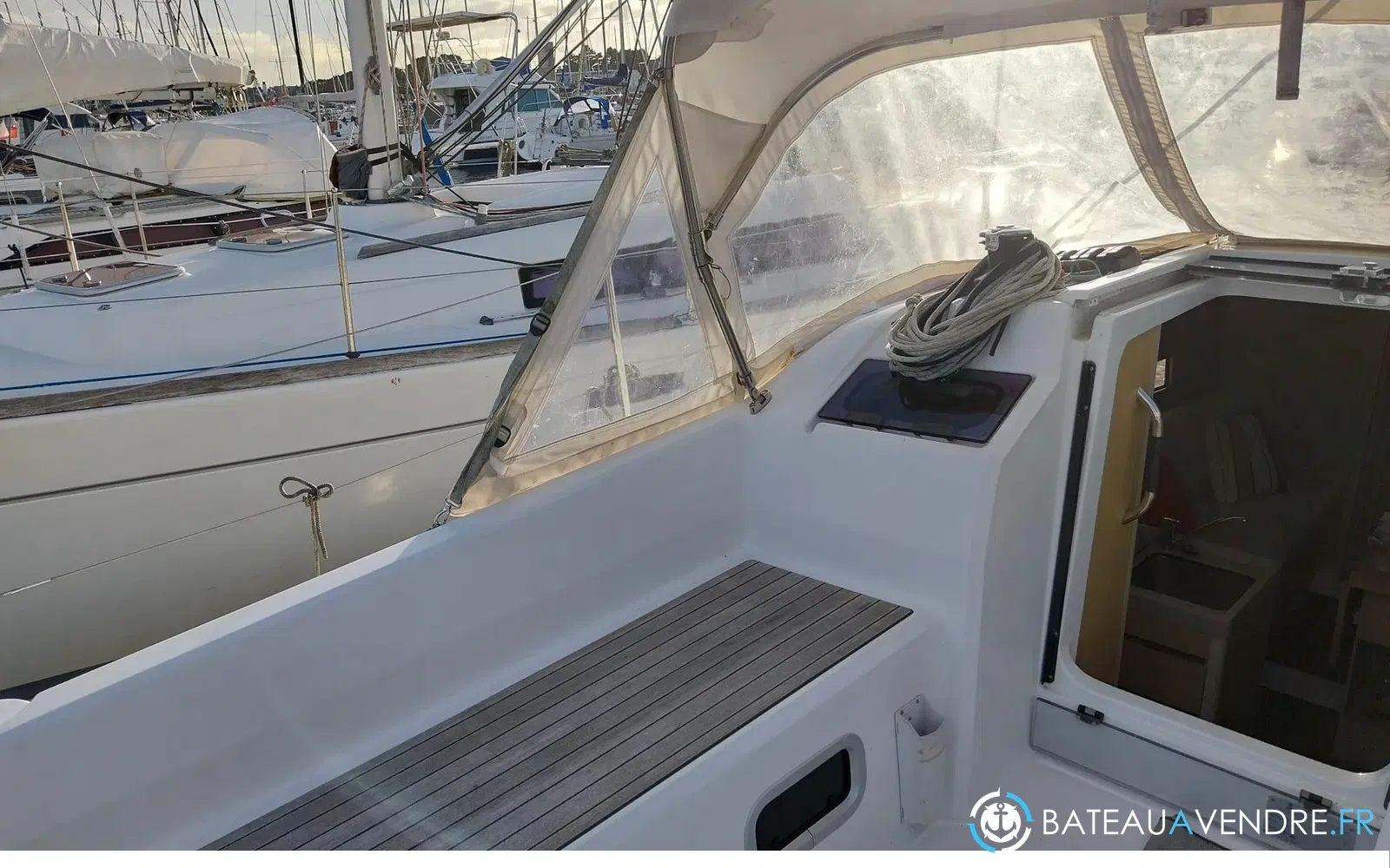 slider 16 Beneteau Oceanis 30.1