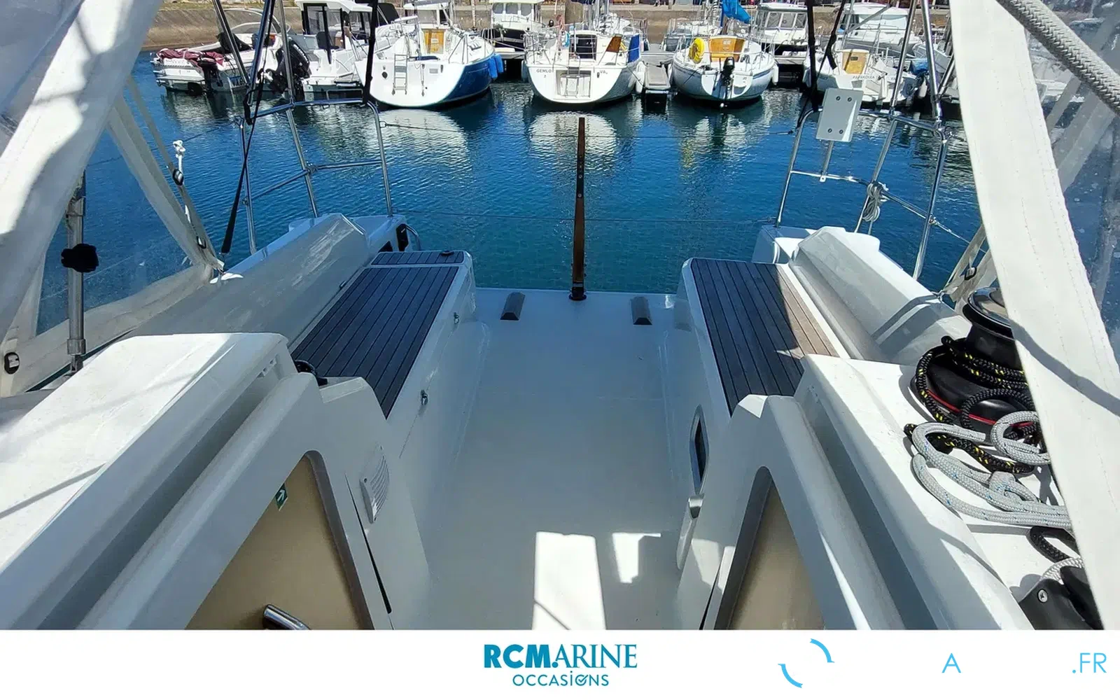 slider 1 Beneteau Oceanis 30.1