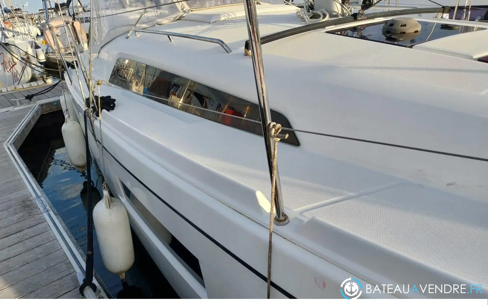 slider 5 Beneteau Oceanis 30.1