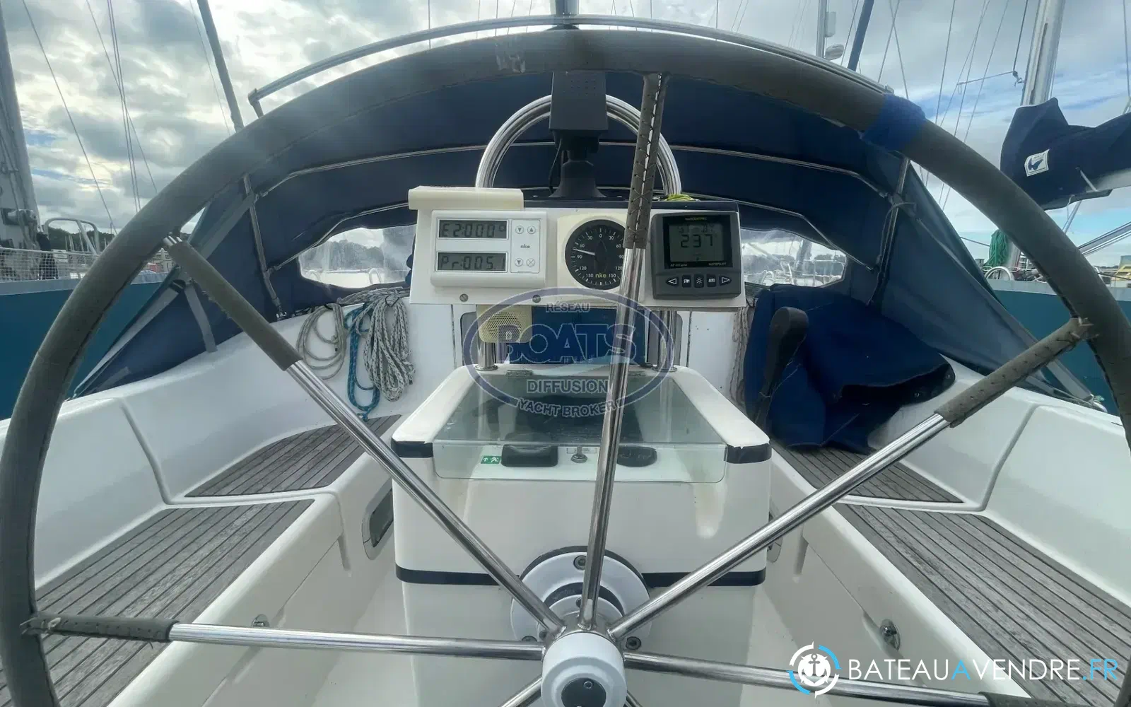slider 3 Beneteau Oceanis 351