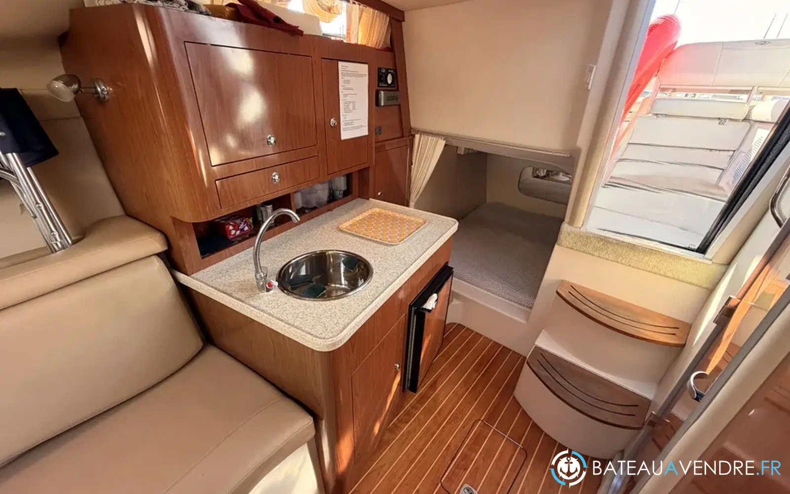 slider 27 Regal 2860