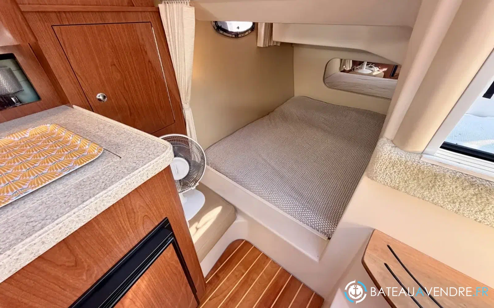 slider 29 Regal 2860