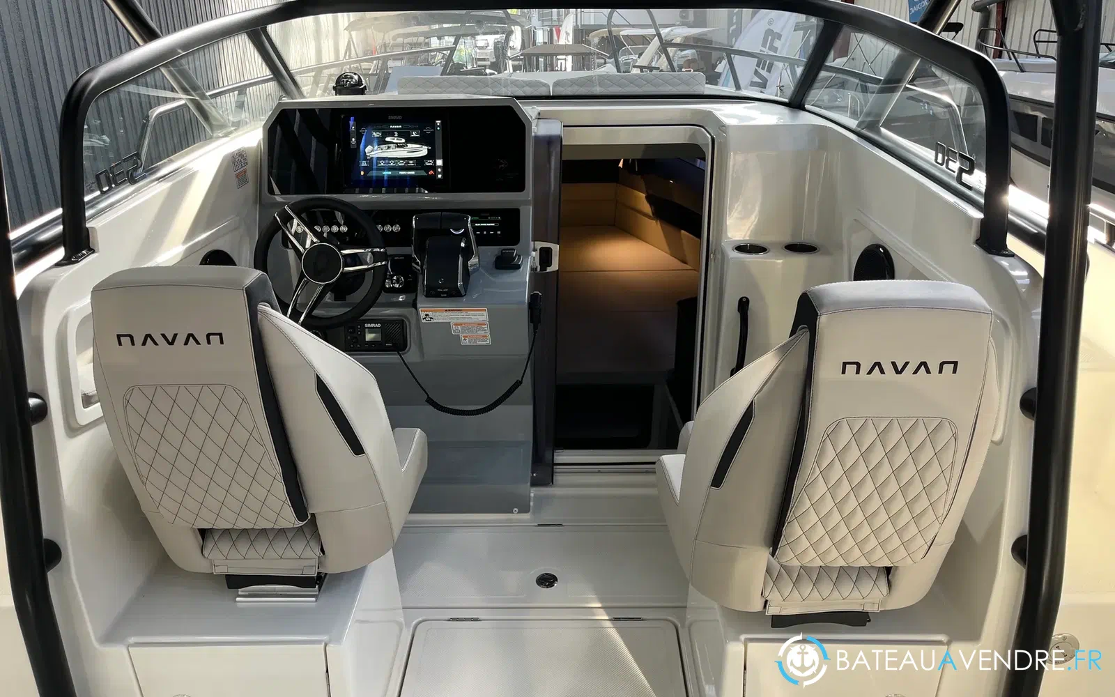 slider 8 Navan S30