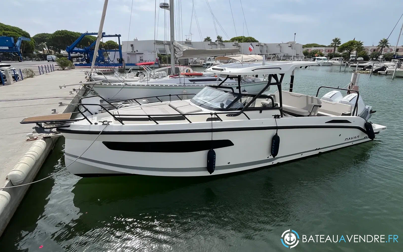 slider 1 Navan S30
