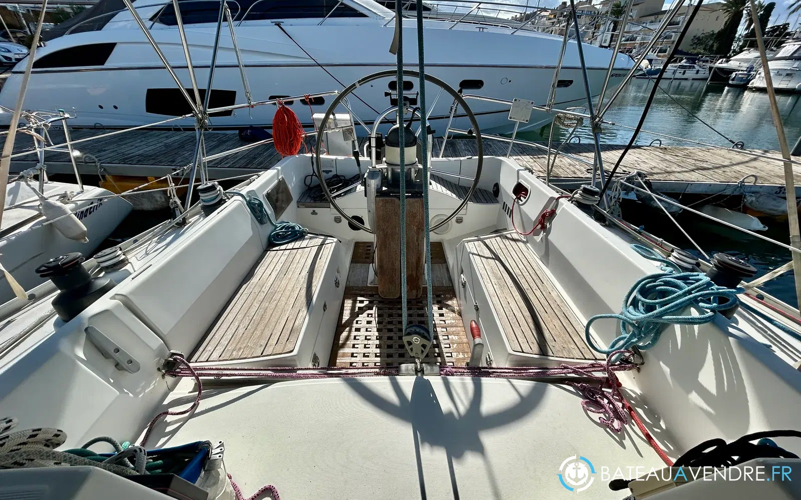 slider 9 Beneteau First 375