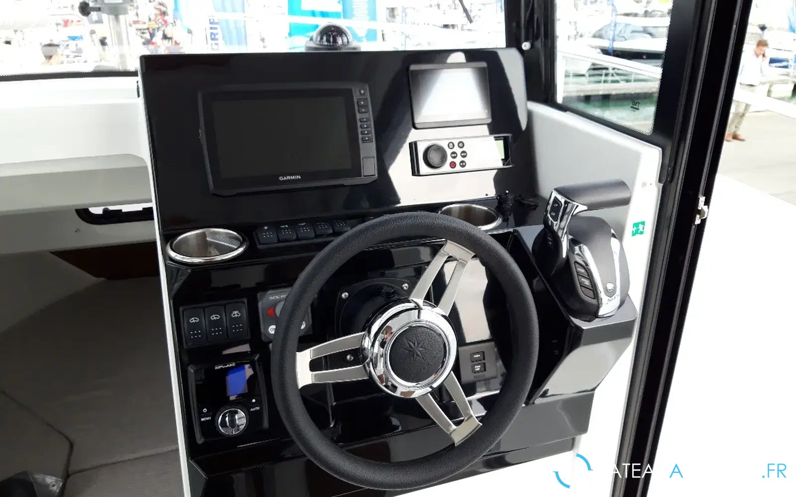 slider 10 Jeanneau Merry Fisher 795 Sport Serie 2