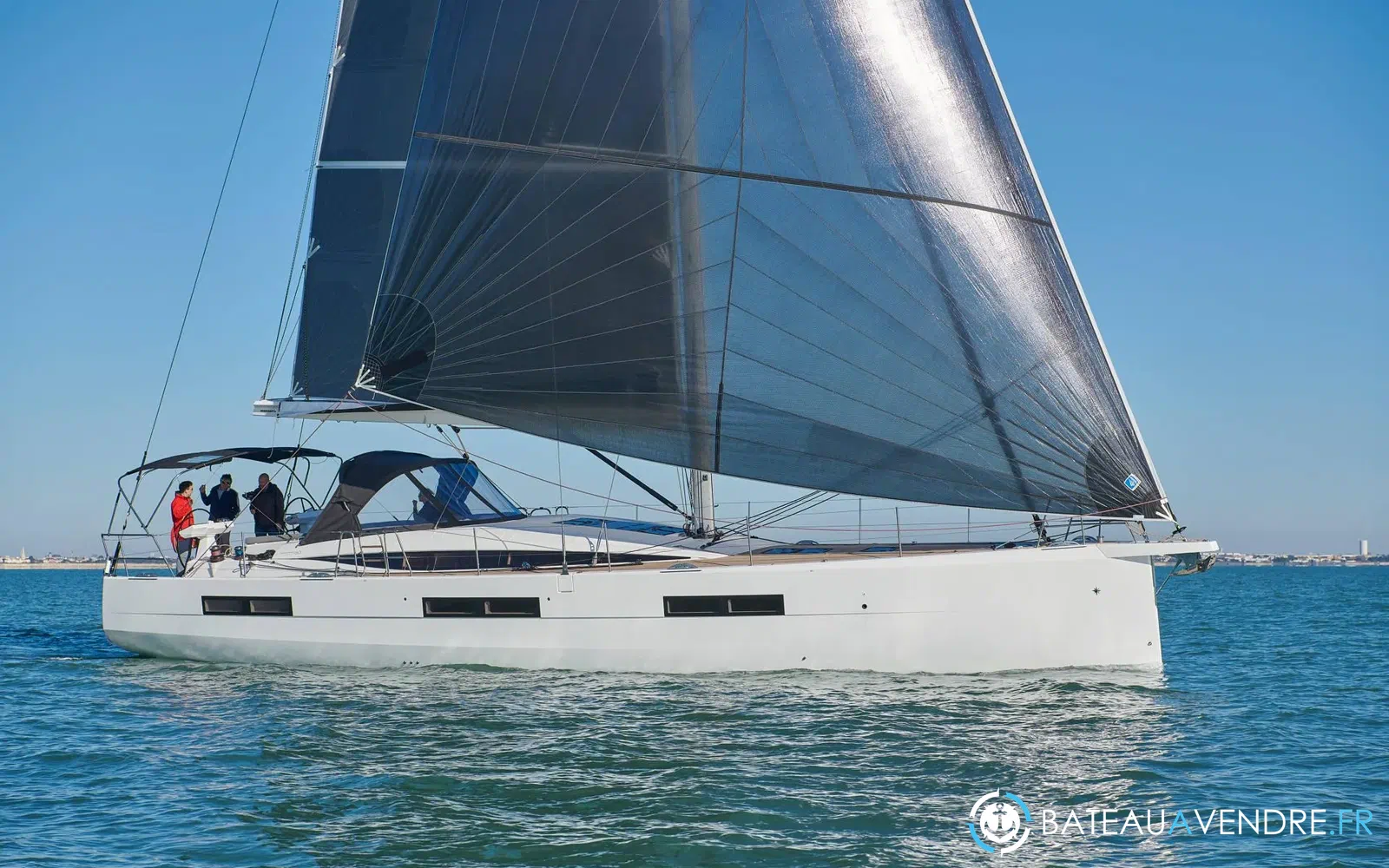 slider 11 Jeanneau 60