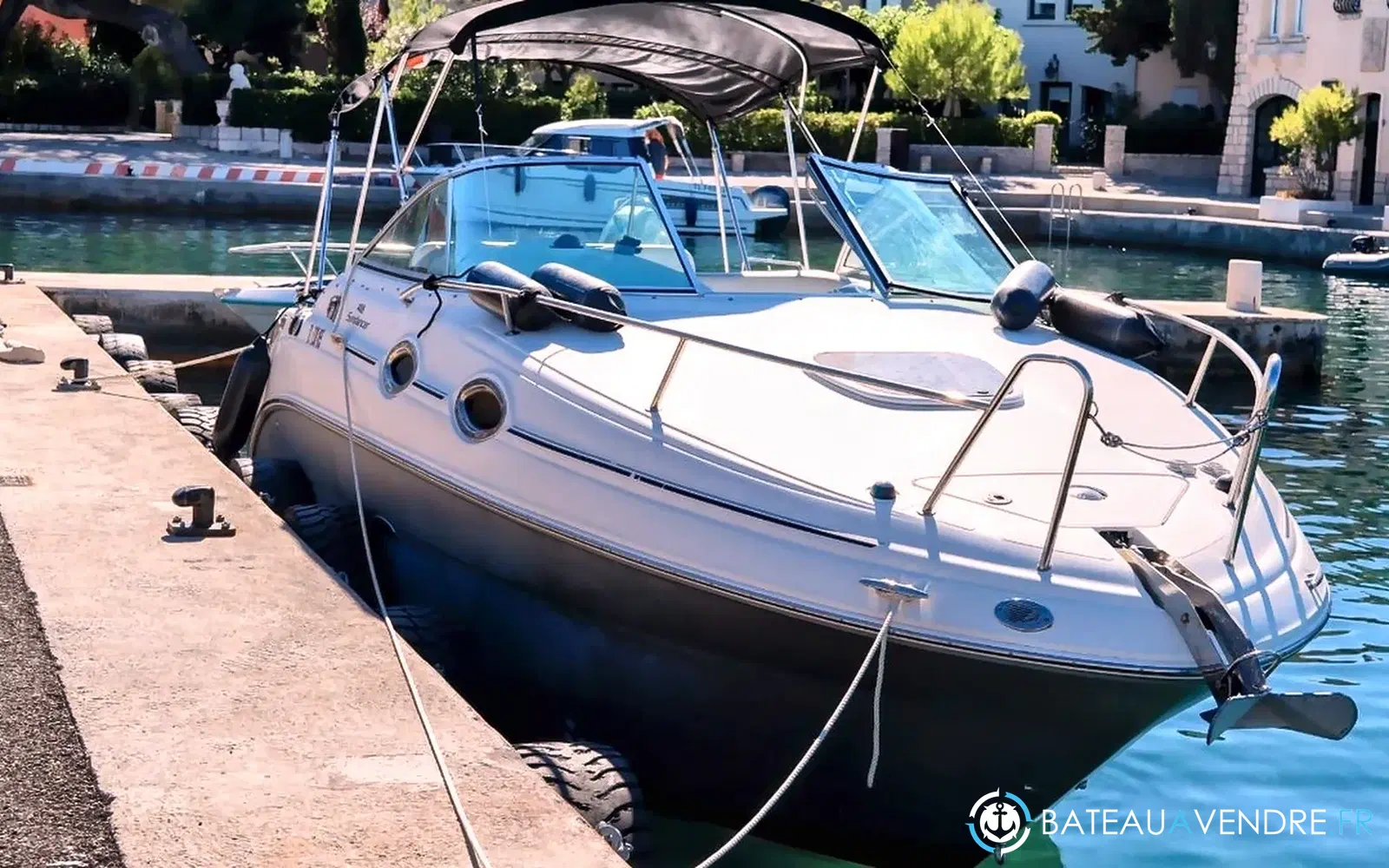 slider 0 Sea Ray 255 Sundancer