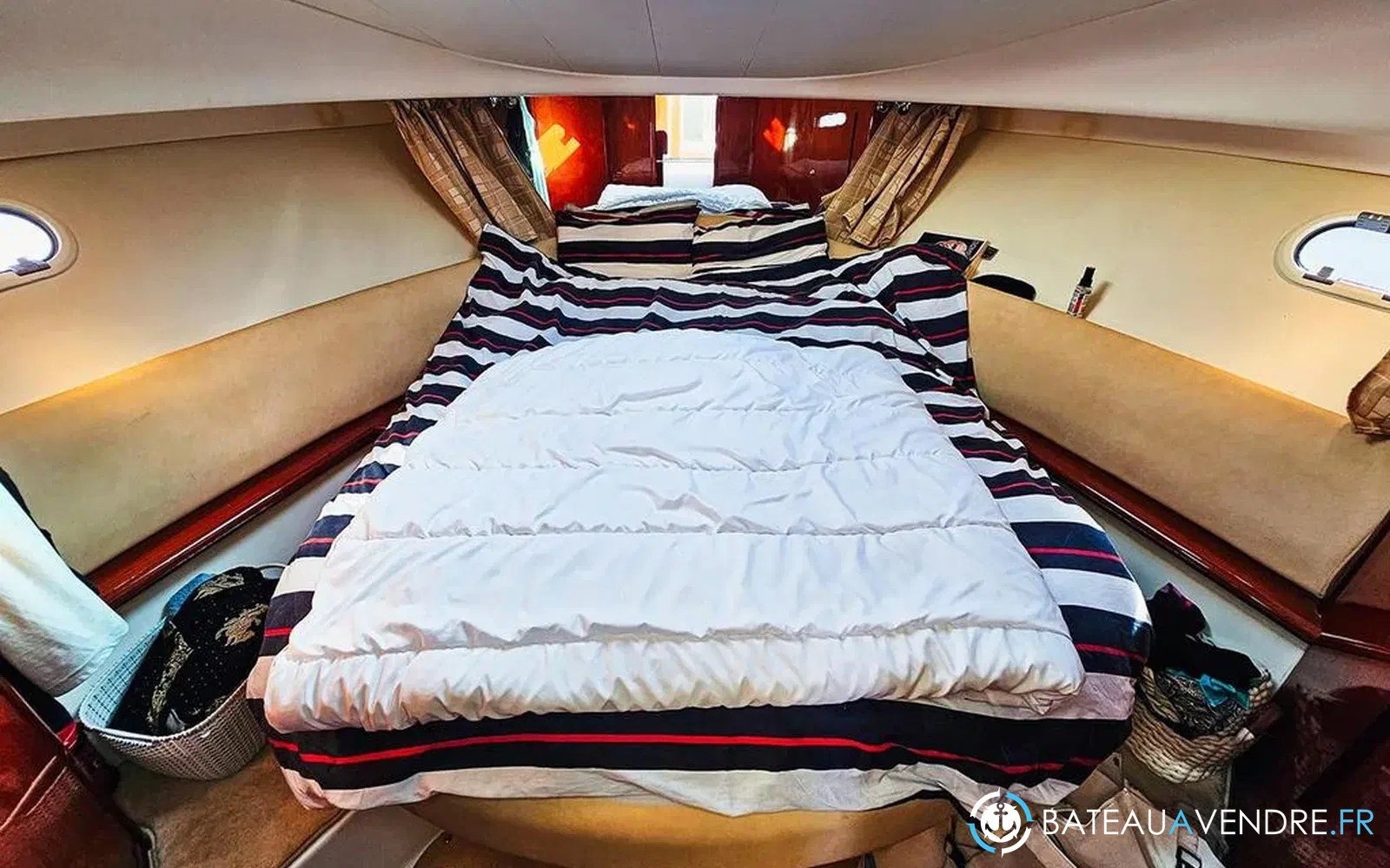 slider 14 Jeanneau Prestige 32 Fly