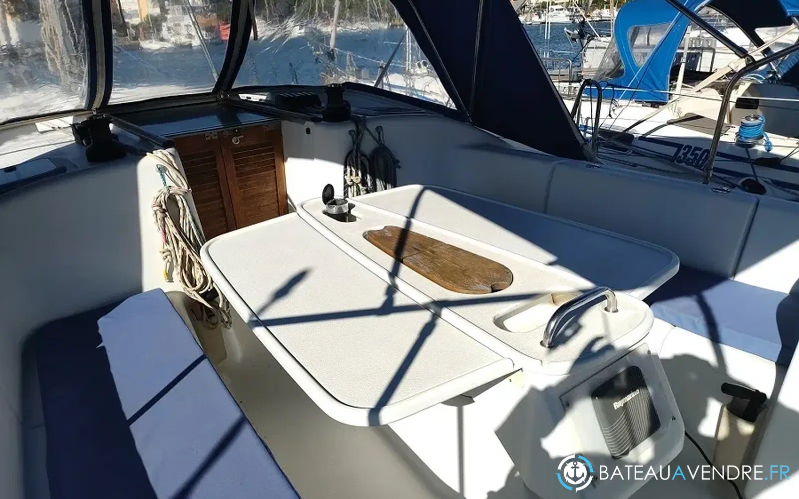 slider 10 Beneteau Cyclades 39.3