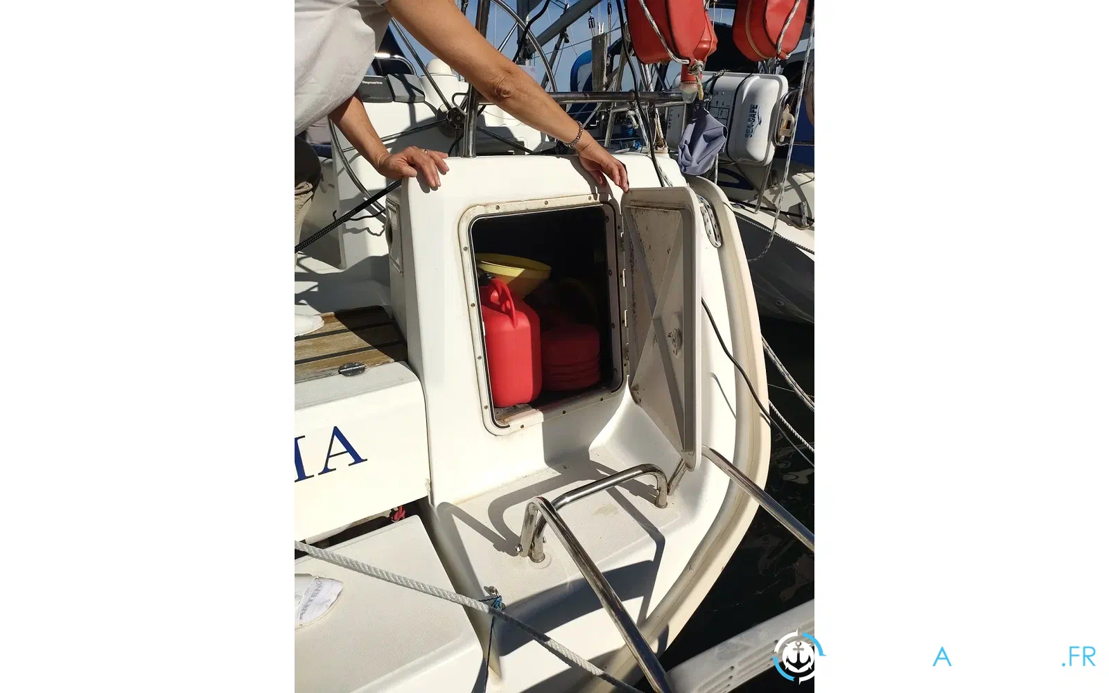 slider 12 Beneteau Cyclades 39.3