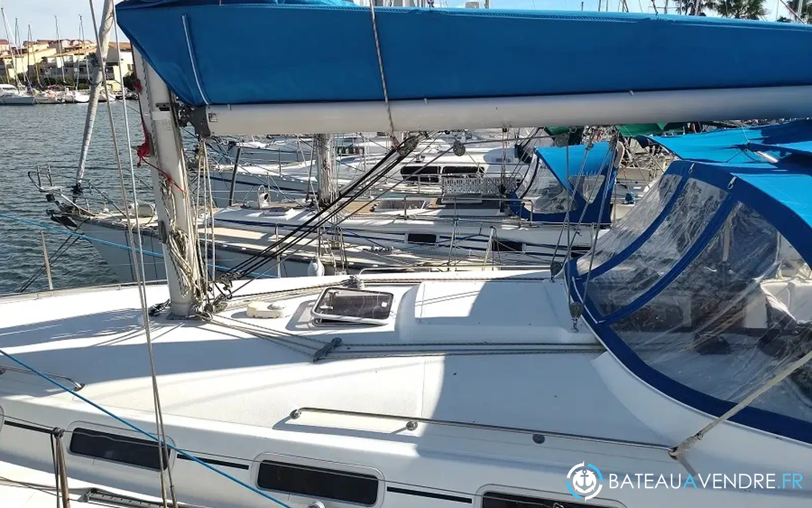 slider 15 Beneteau Cyclades 39.3