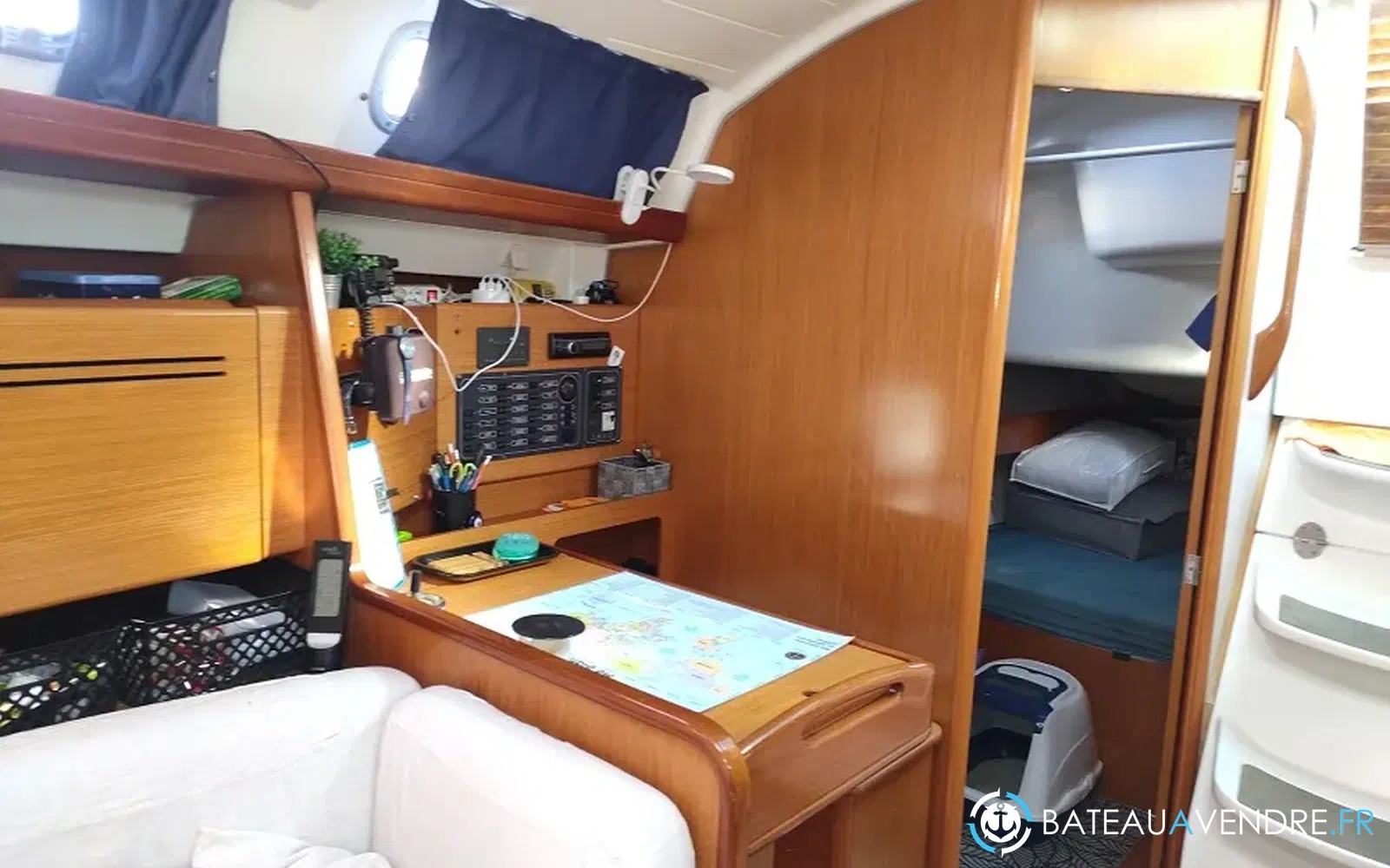 slider 33 Beneteau Cyclades 39.3