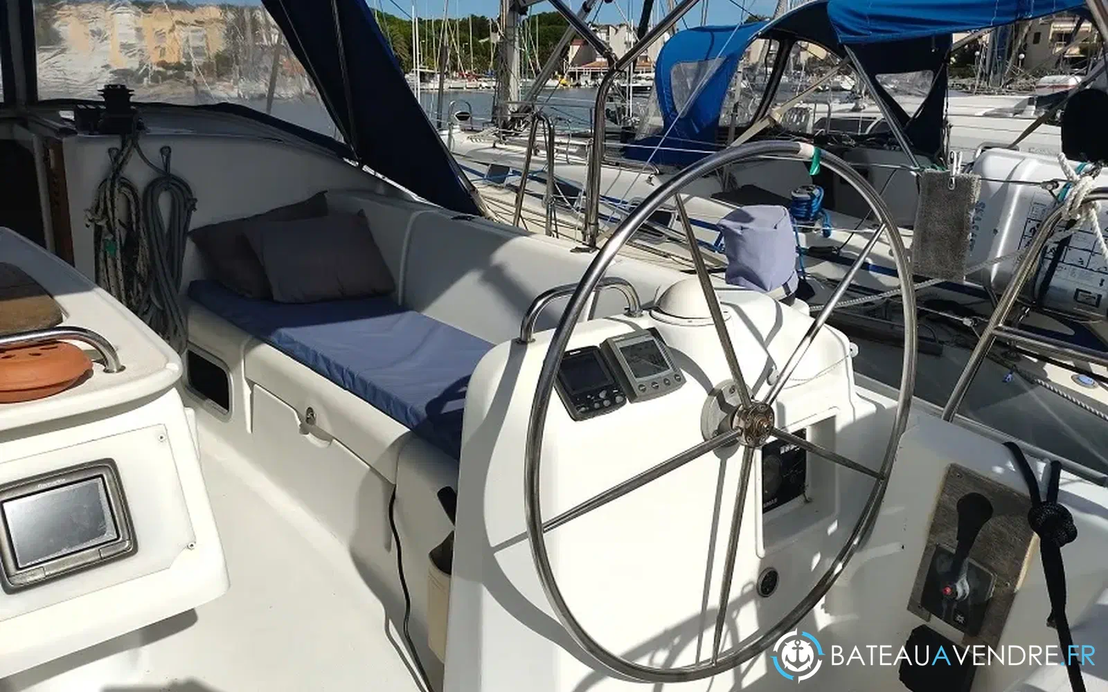 slider 5 Beneteau Cyclades 39.3