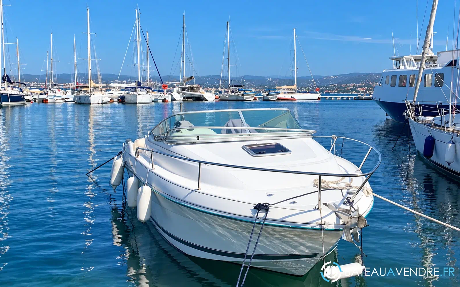 slider 17 Jeanneau Leader 705