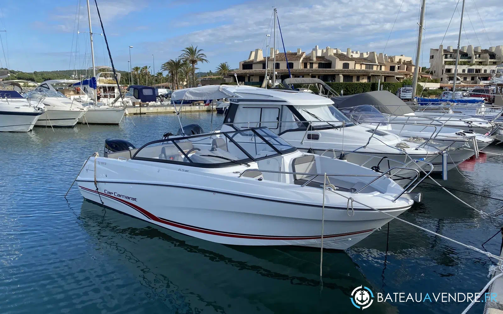 slider 1 Jeanneau Cap Camarat 6.5 BR