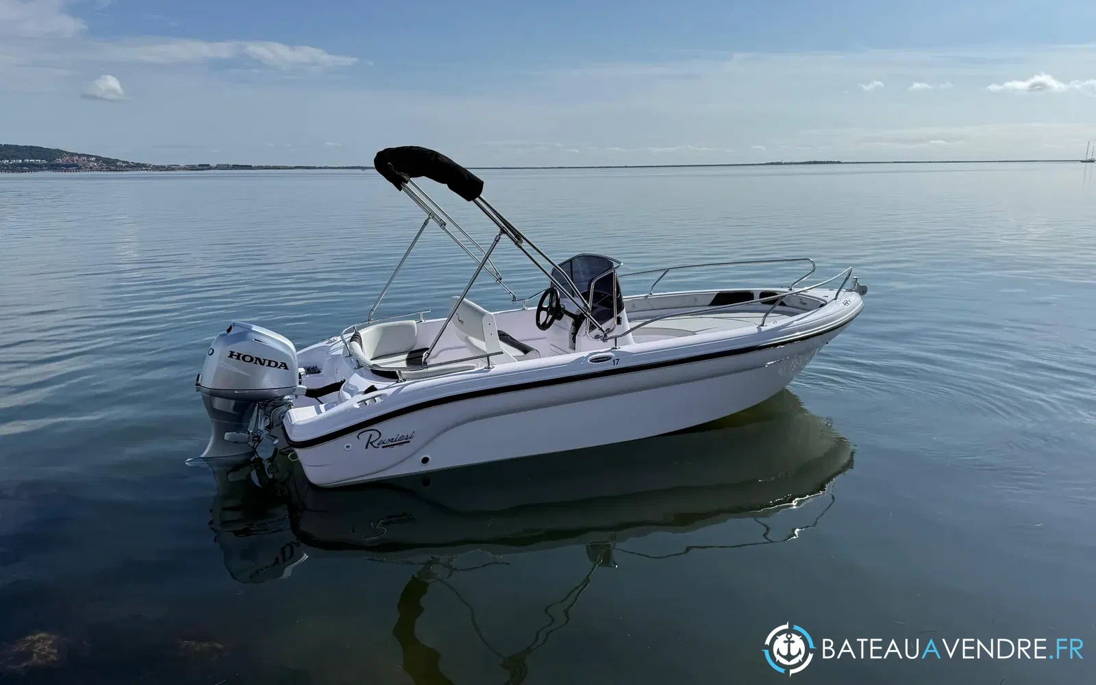 slider 5 Ranieri Voyager 17