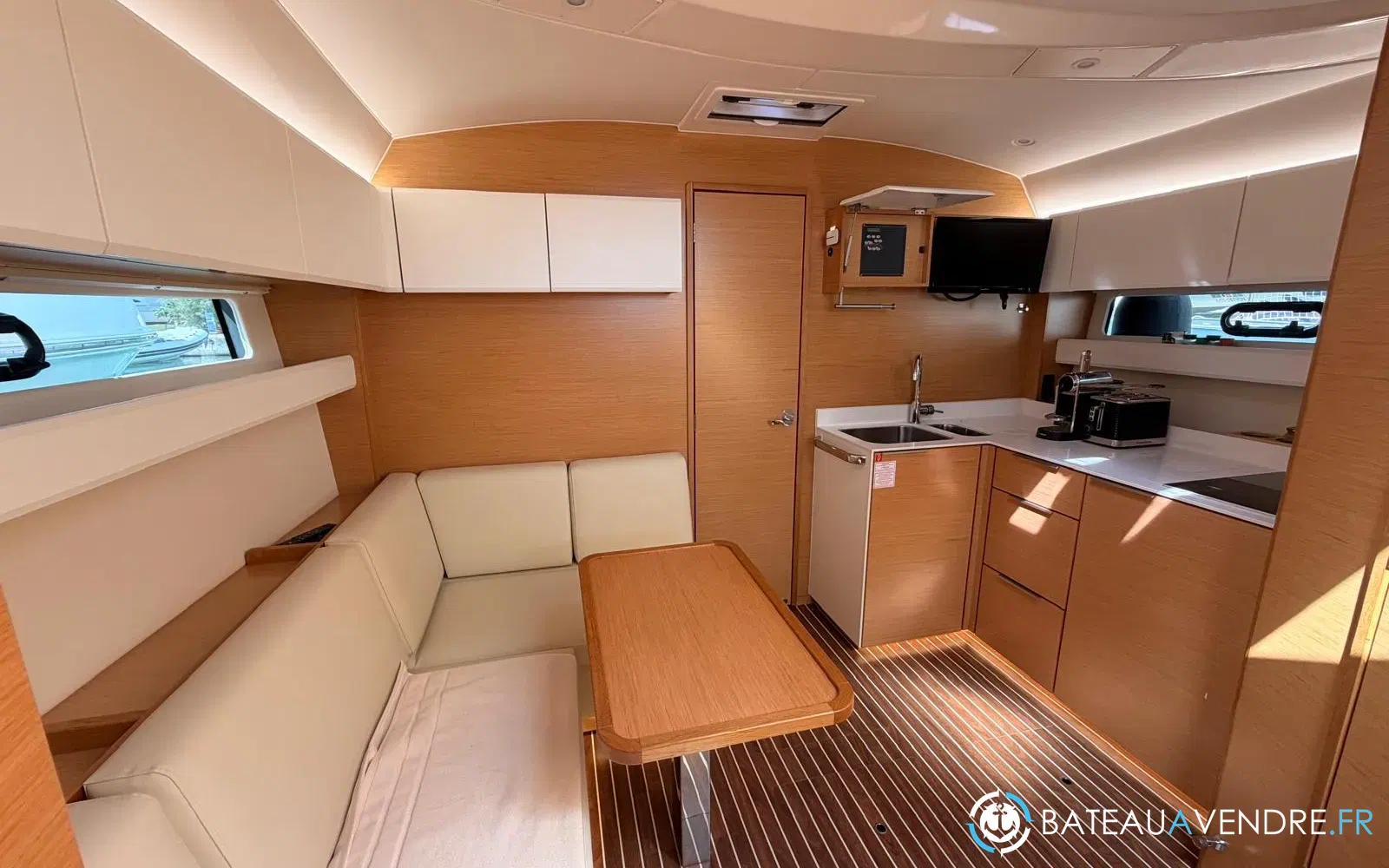 slider 16 Bavaria 400 Hard Top
