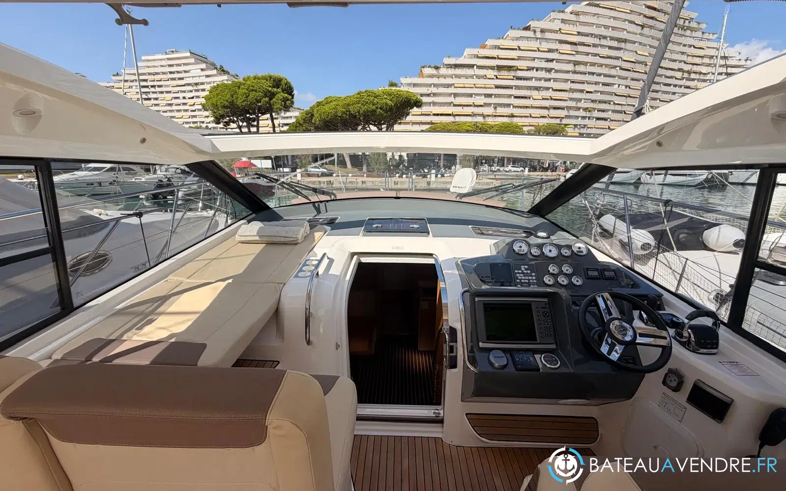 slider 4 Bavaria 400 Hard Top