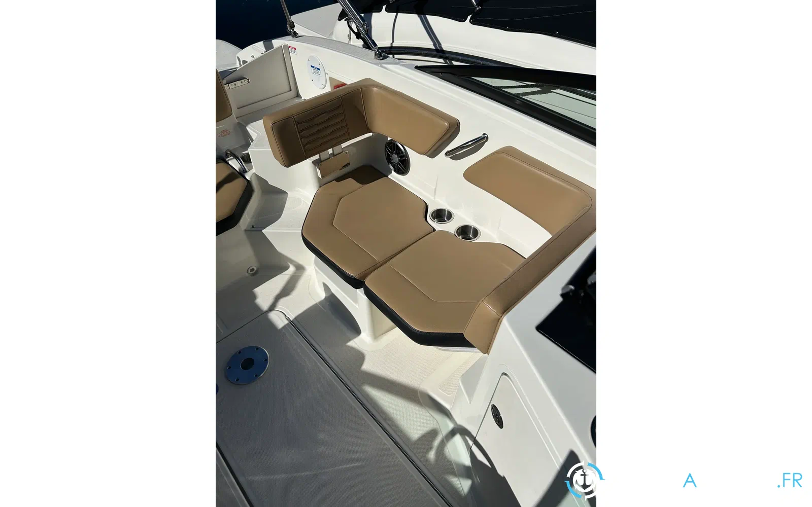 slider 3 Sea Ray 190 SPX