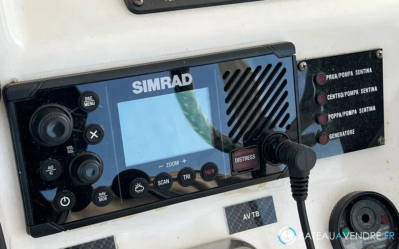 slider 14 Luhrs 36 Convertible