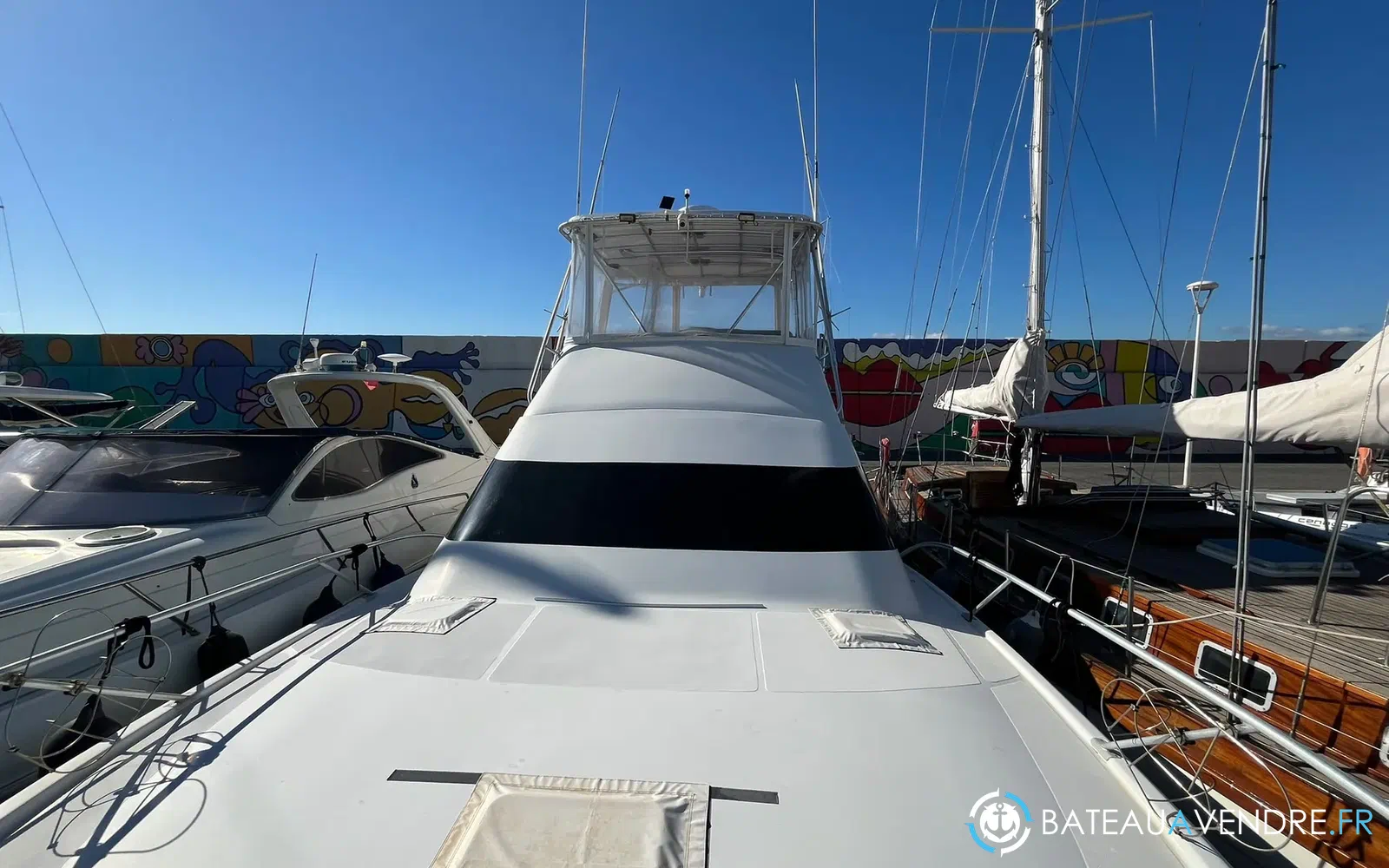 slider 0 Luhrs 36 Convertible