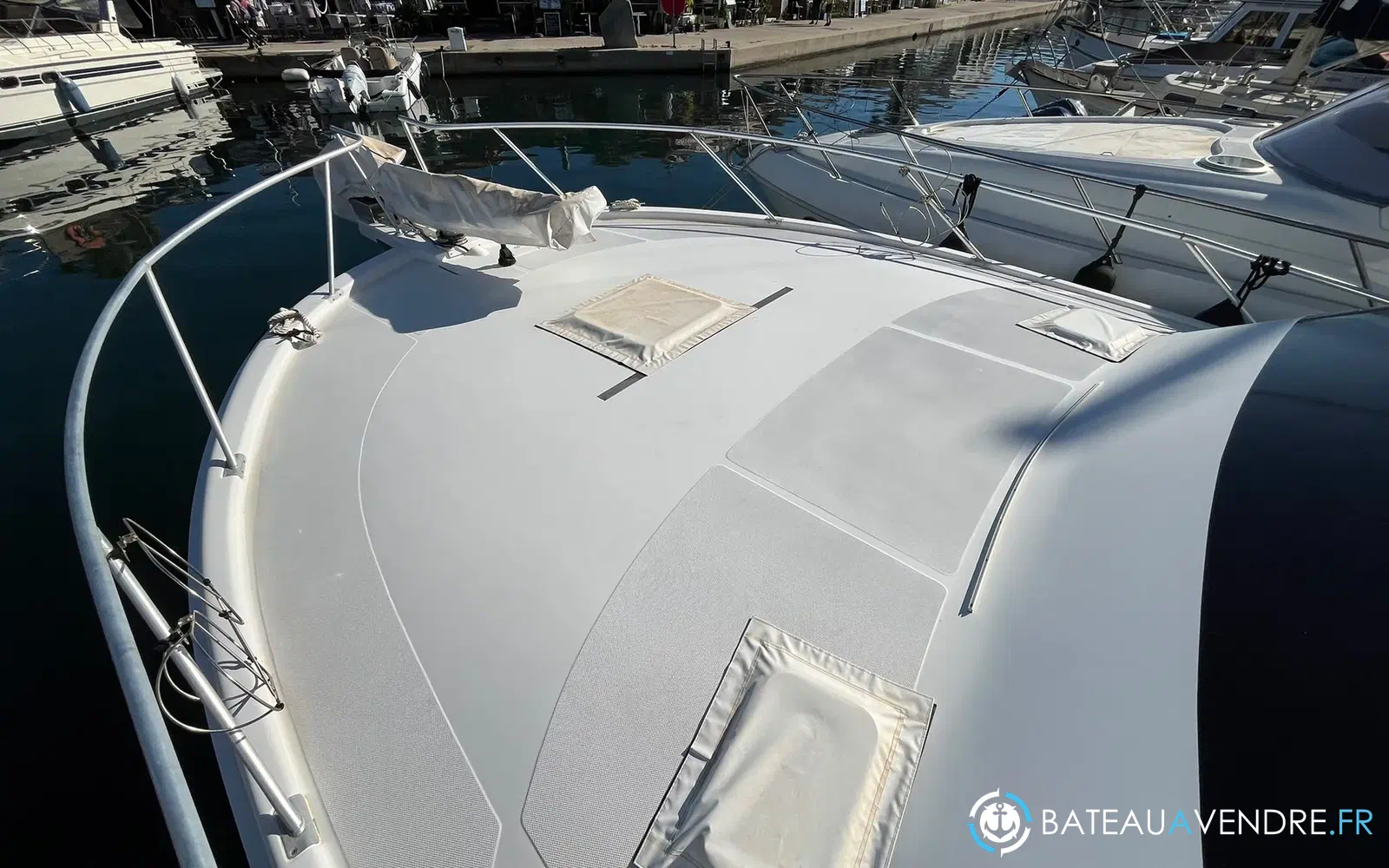 slider 2 Luhrs 36 Convertible