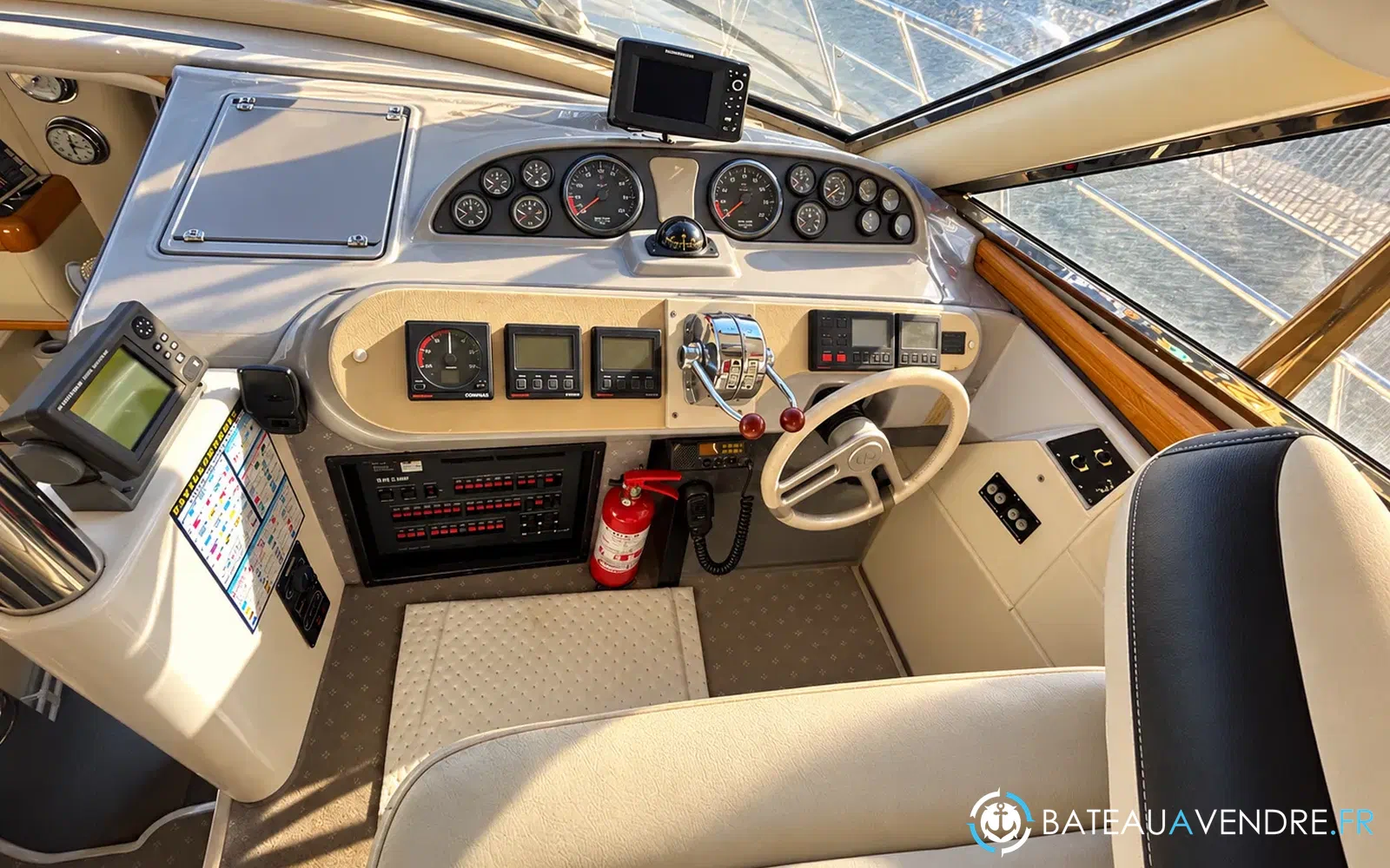 slider 12 Sealine F 450