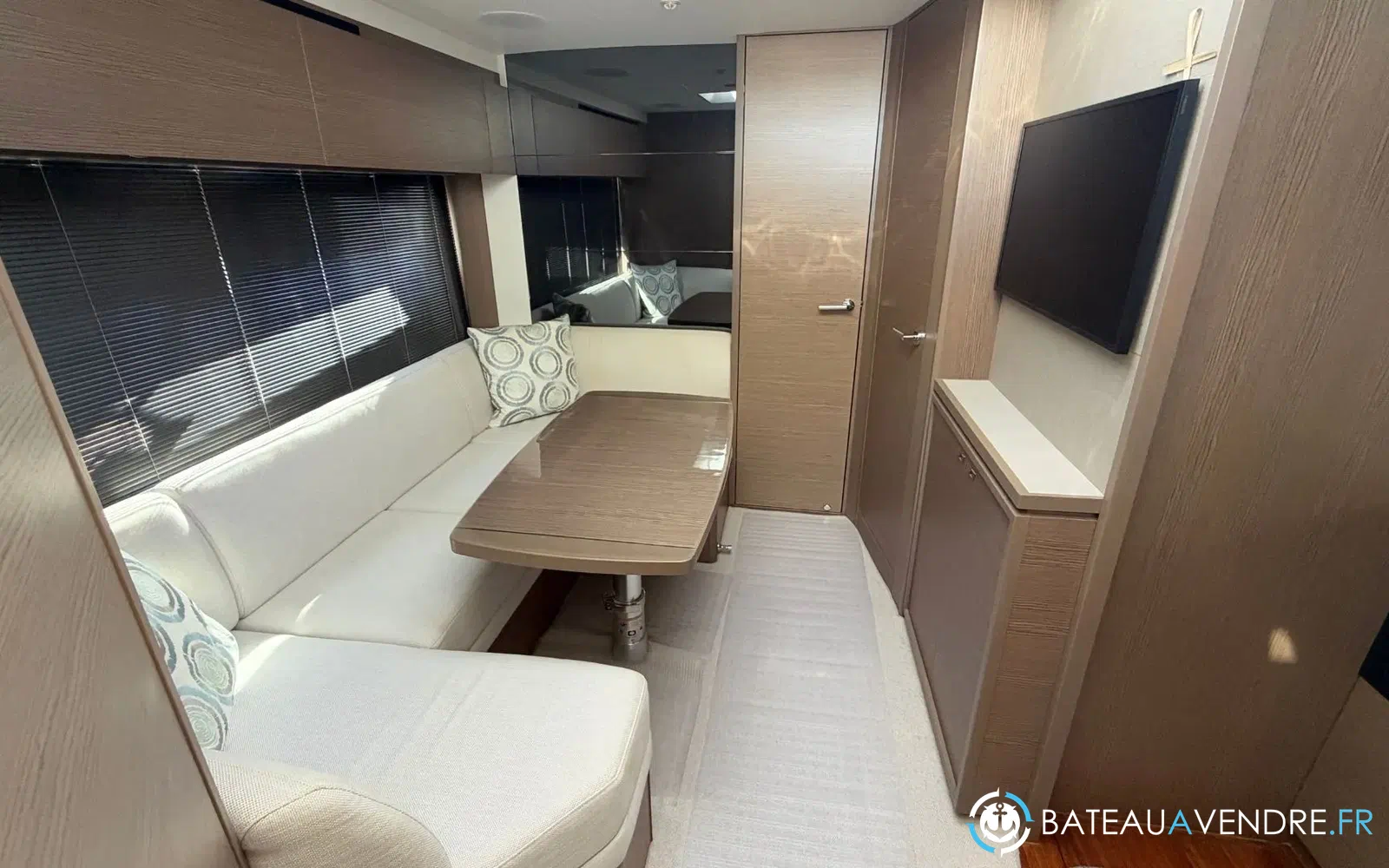 slider 10 Princess V40