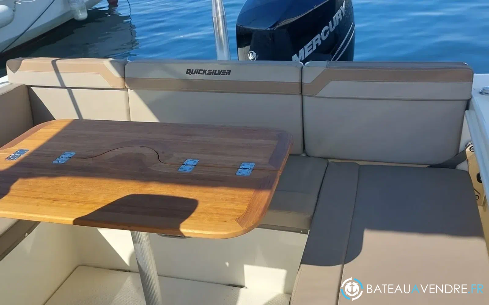 slider 15 Quicksilver Activ 755 Sundeck