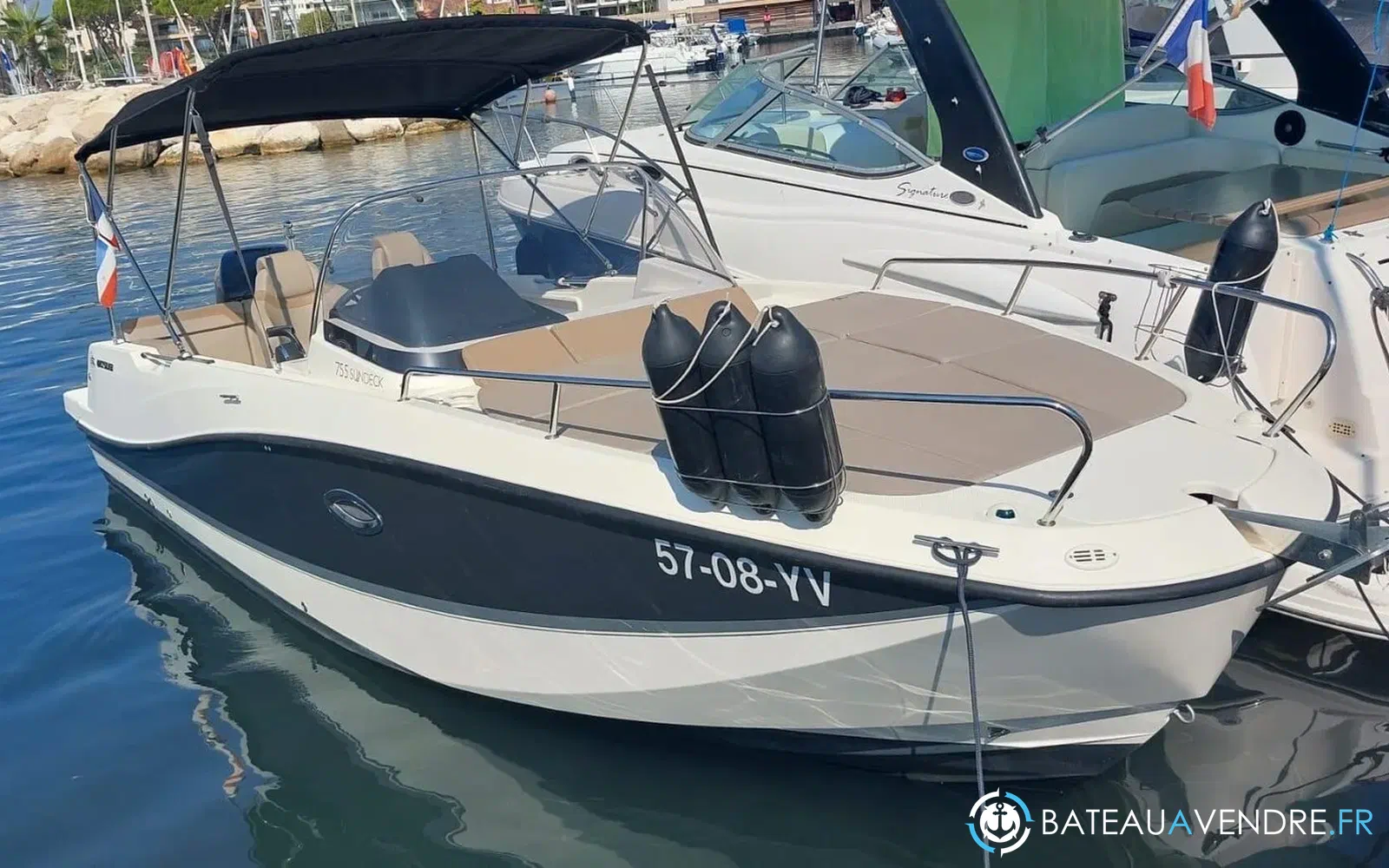slider 6 Quicksilver Activ 755 Sundeck