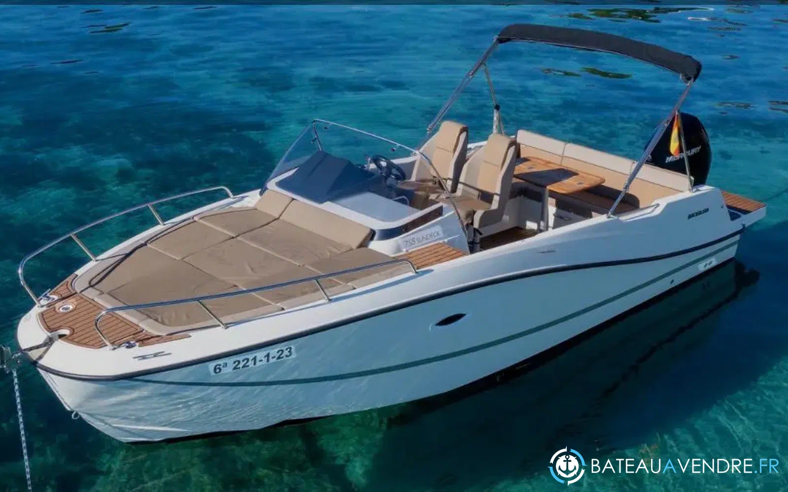 slider 16 Quicksilver Activ 755 Sundeck