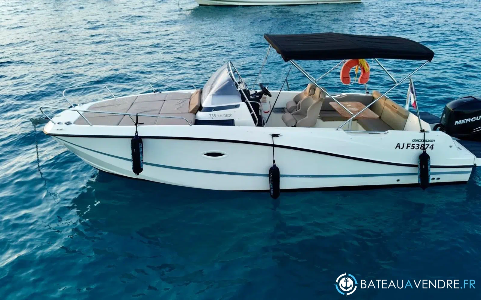 slider 3 Quicksilver Activ 755 Sundeck