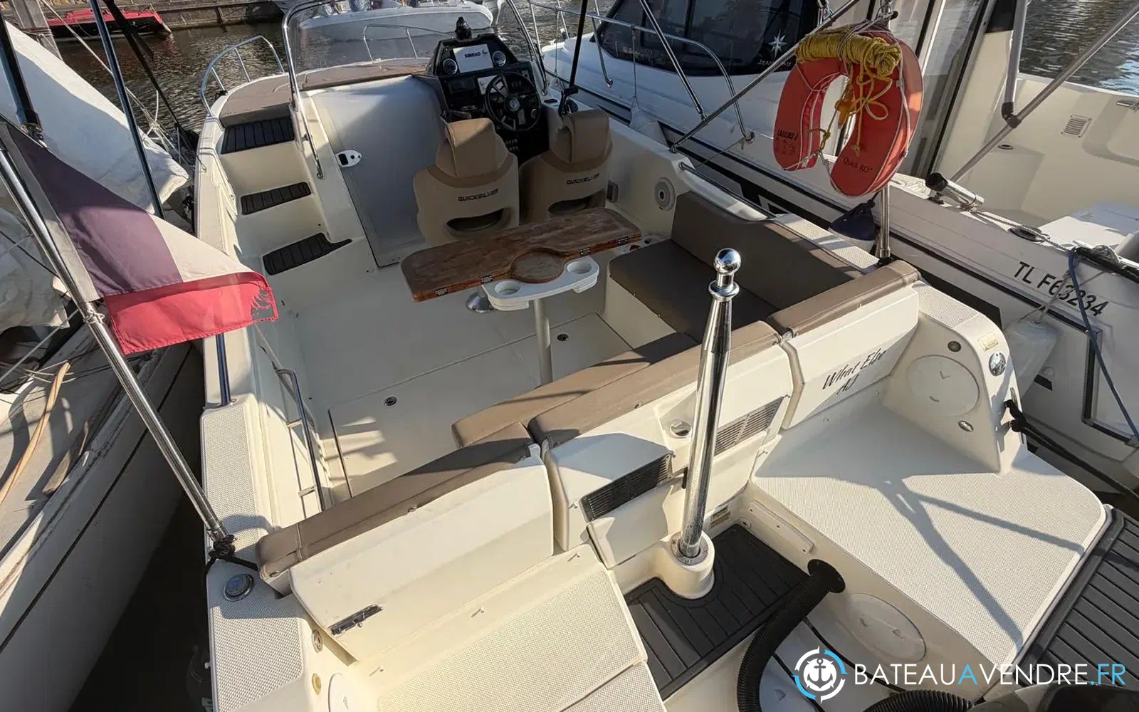 slider 7 Quicksilver Activ 755 Sundeck