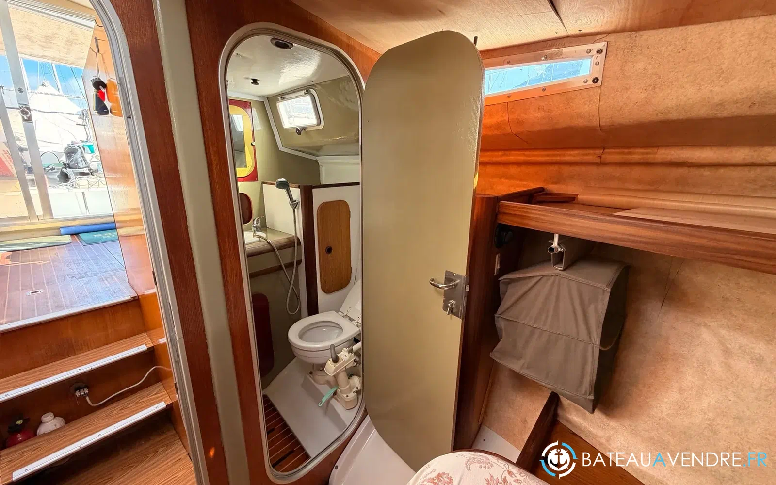 slider 11 Beneteau Antares 860