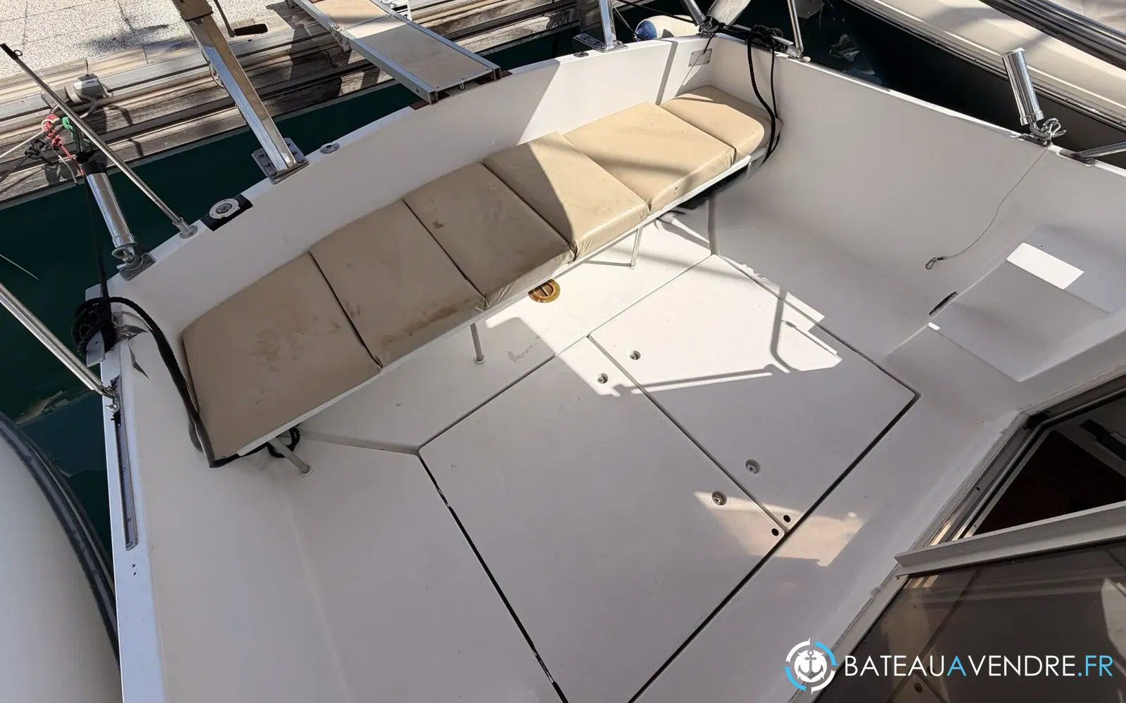 slider 20 Beneteau Antares 860