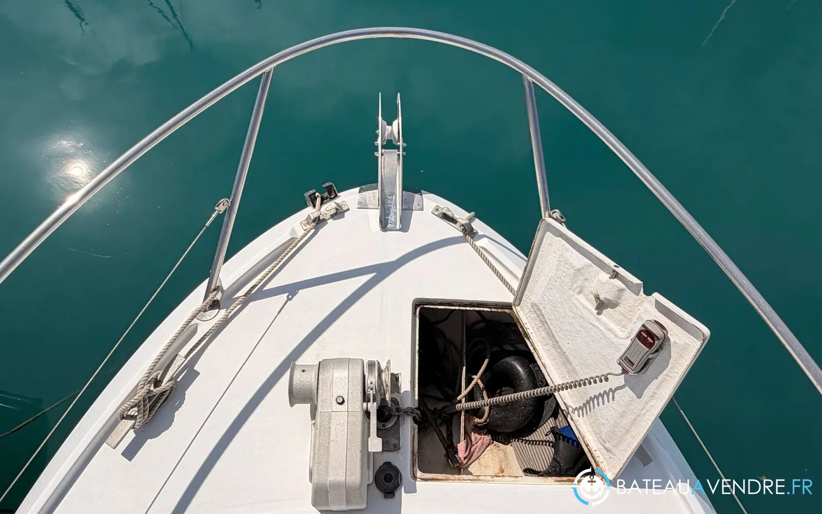 slider 24 Beneteau Antares 860
