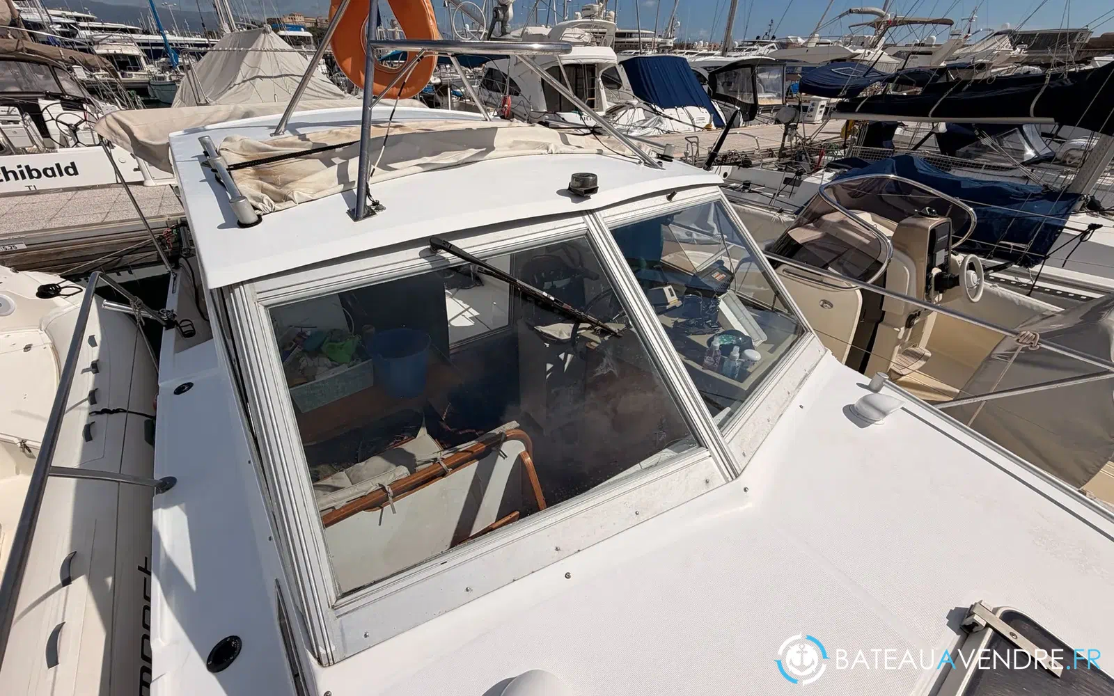 slider 37 Beneteau Antares 860