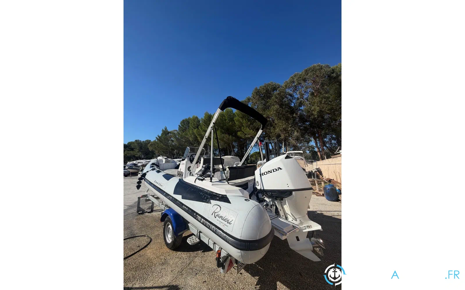 slider 3 Ranieri Cayman 21 Sport