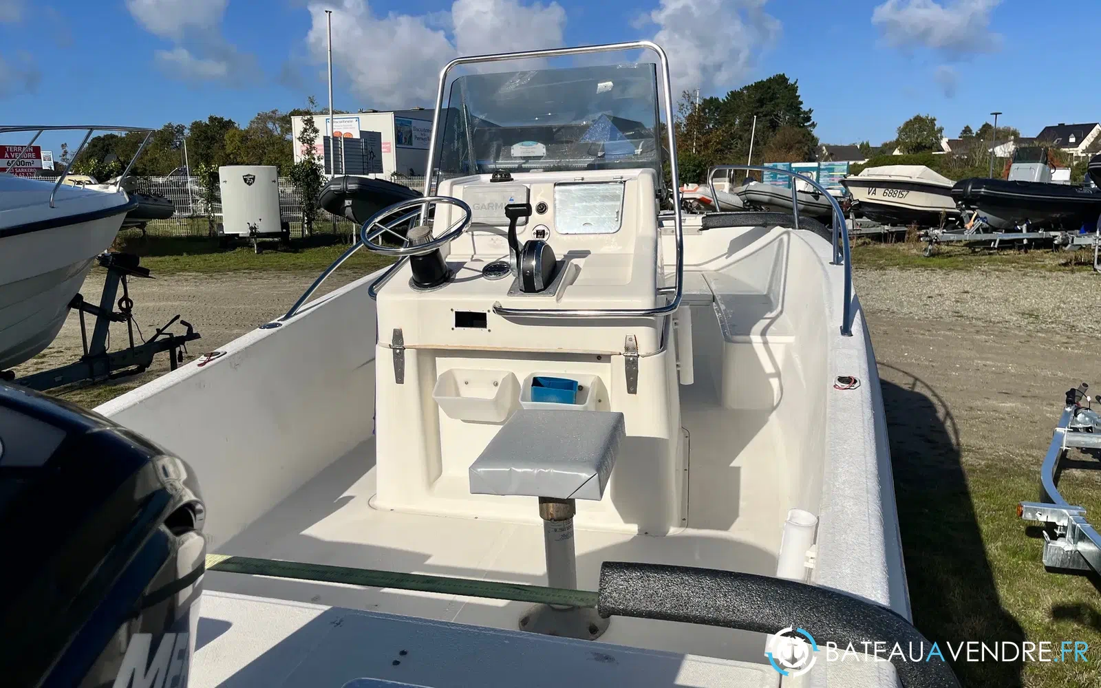 slider 3 Kelt White Shark 175