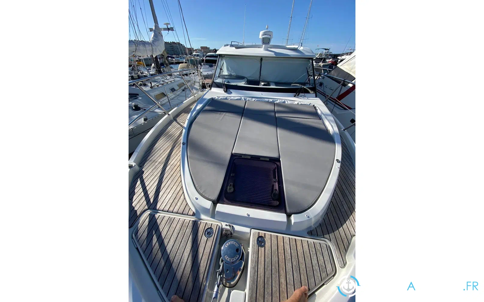 slider 5 Beneteau Antares 11