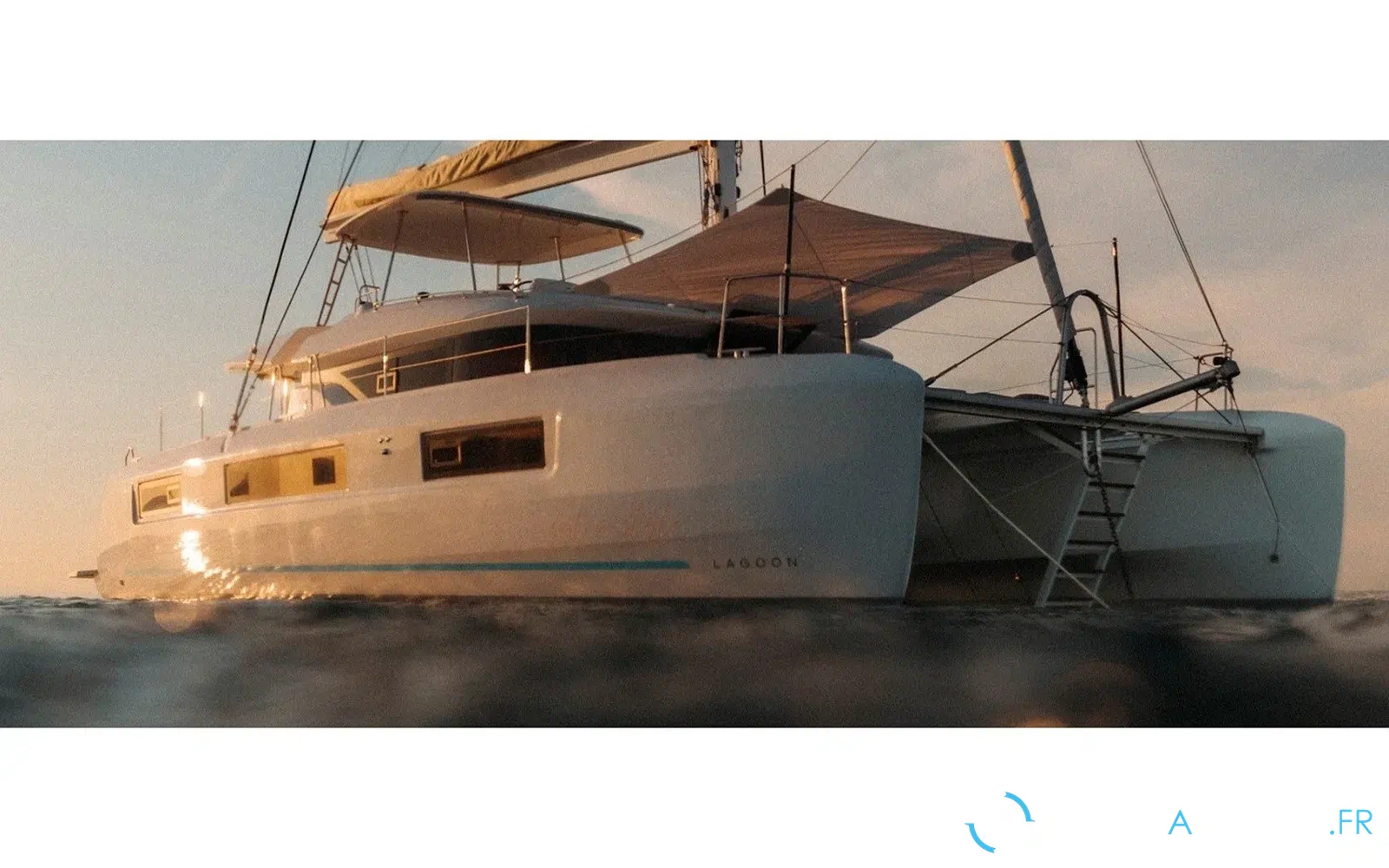 slider 1 Lagoon 51 Iconic