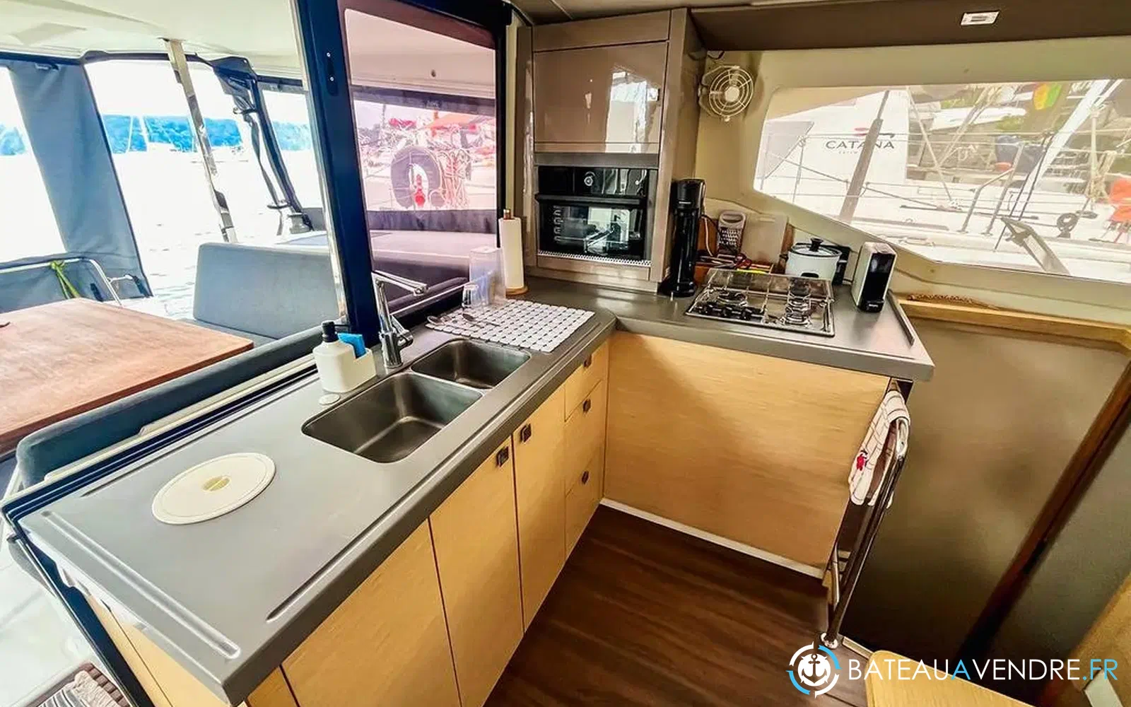slider 14 Fountaine Pajot Lucia 40