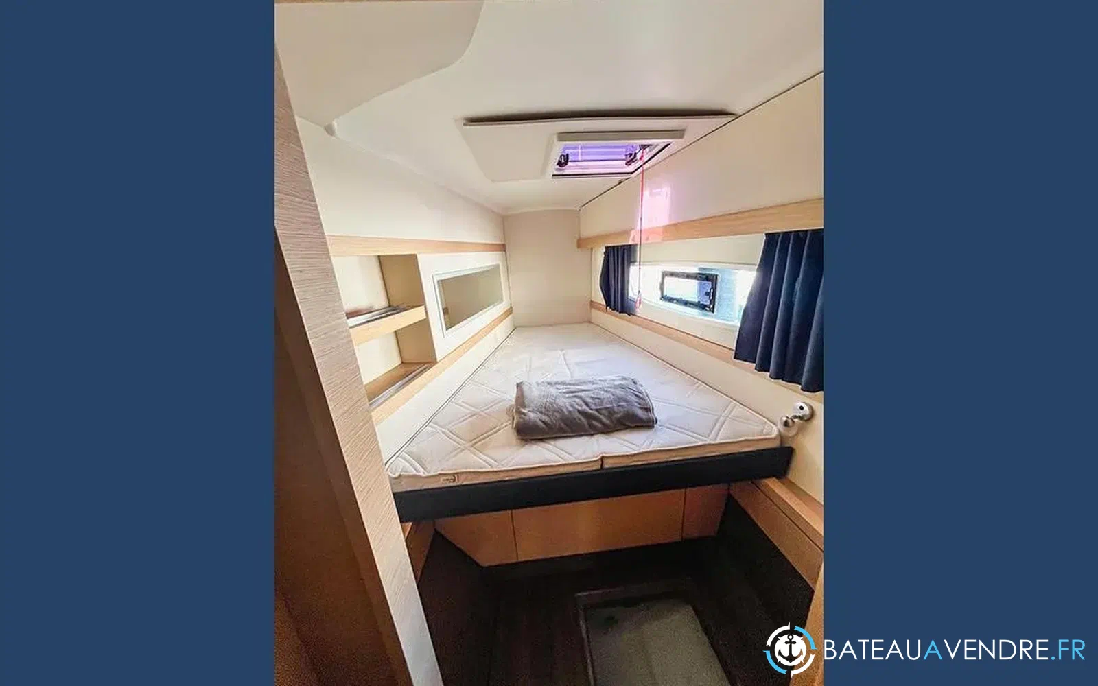 slider 22 Fountaine Pajot Lucia 40