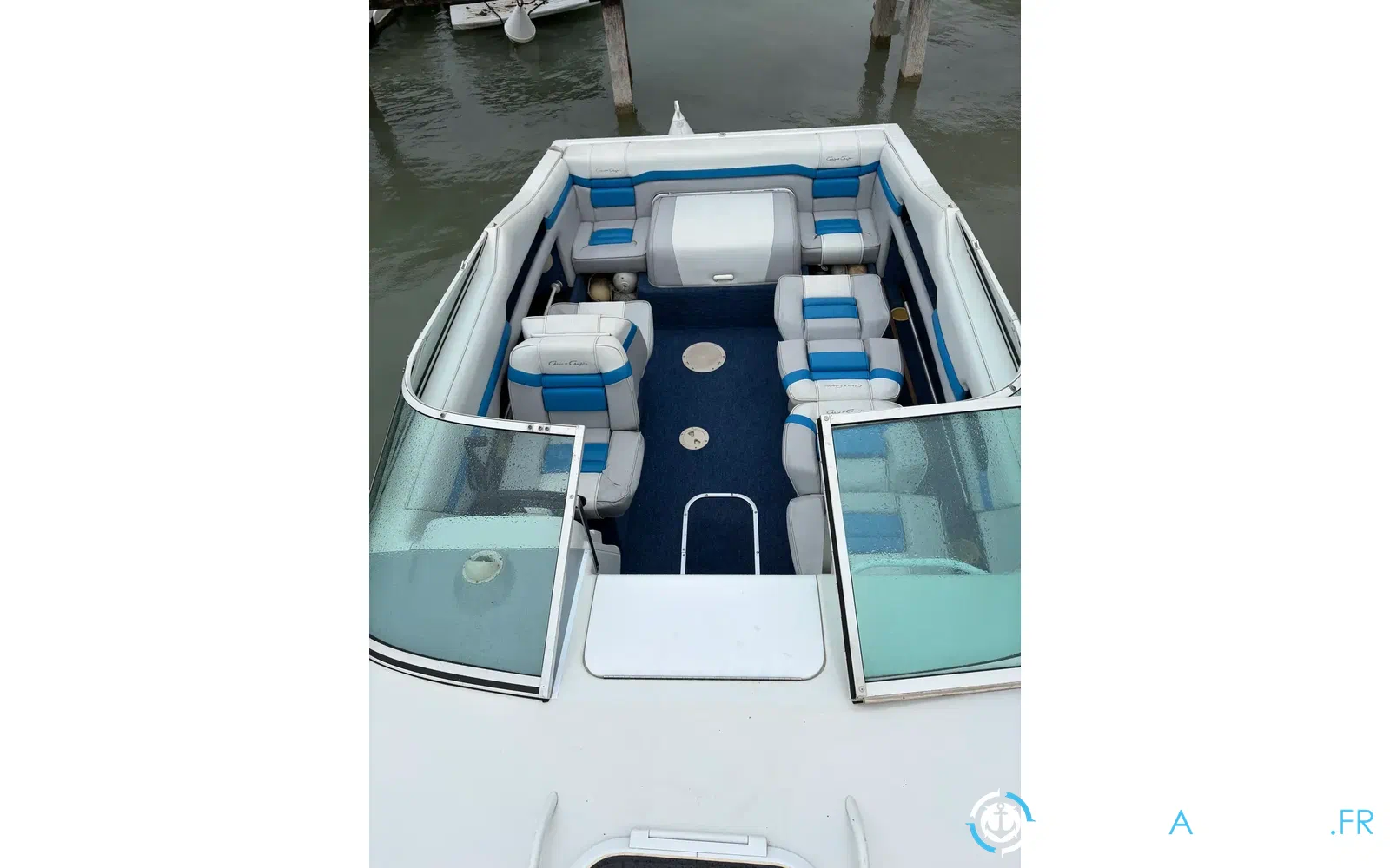slider 10 Chris Craft 208